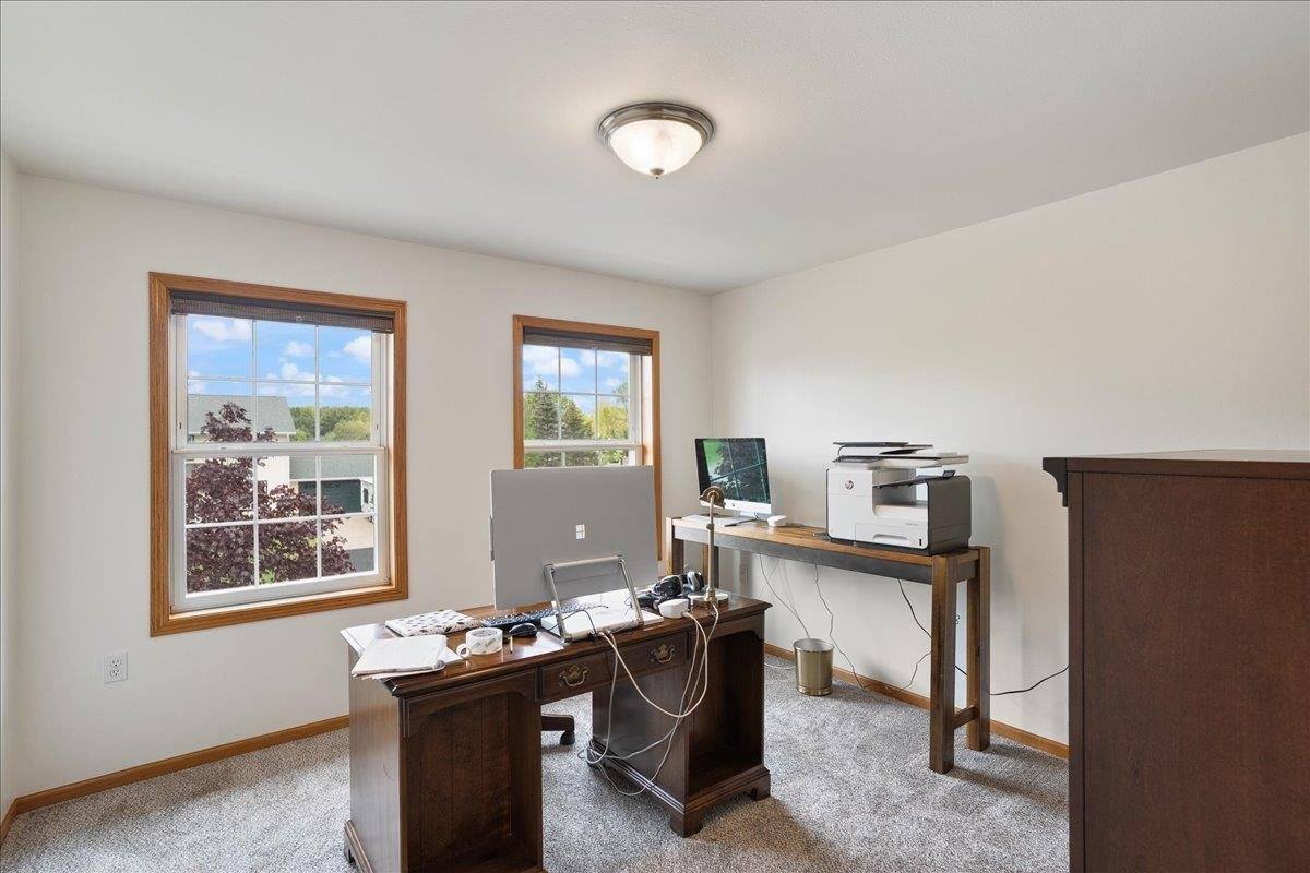 1212 W Jefferson Street, Marshfield, WI 54449