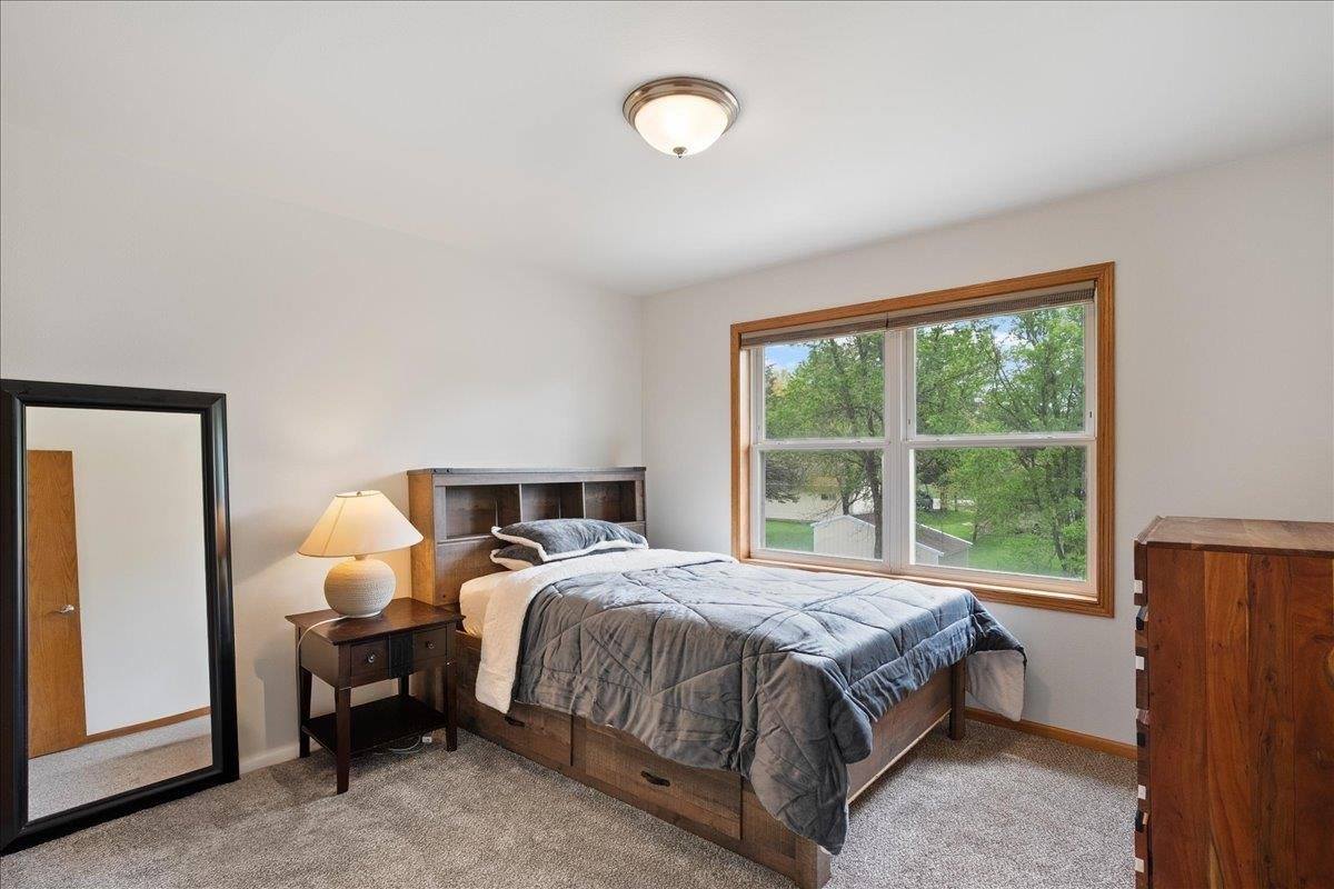 1212 W Jefferson Street, Marshfield, WI 54449