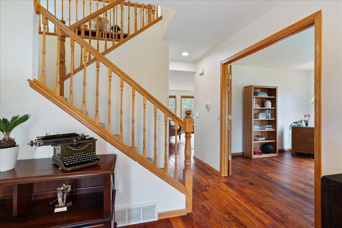 1212 W Jefferson Street, Marshfield, WI 54449