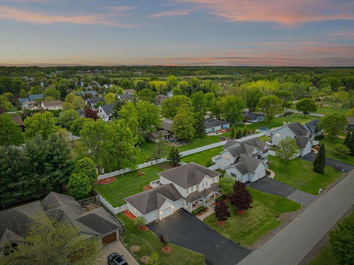 1212 W Jefferson Street, Marshfield, WI 54449