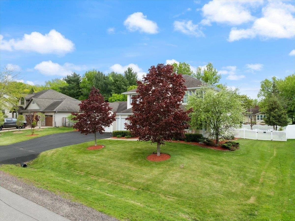 1212 W Jefferson Street, Marshfield, WI 54449