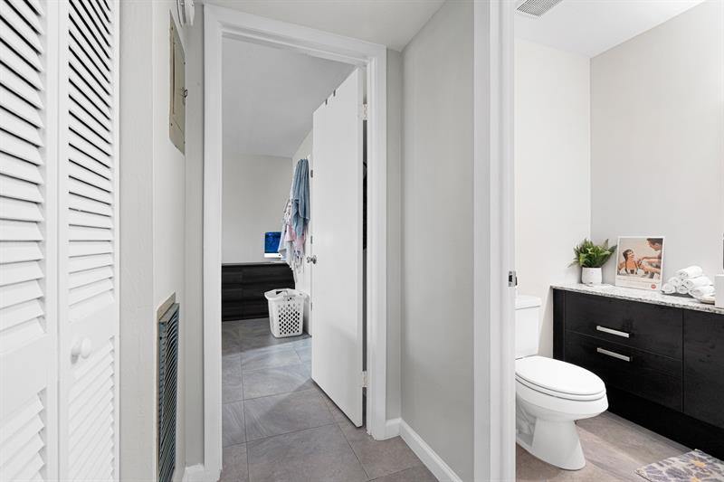 1826 N Dixie Hwy 206, Fort Lauderdale, FL 33305