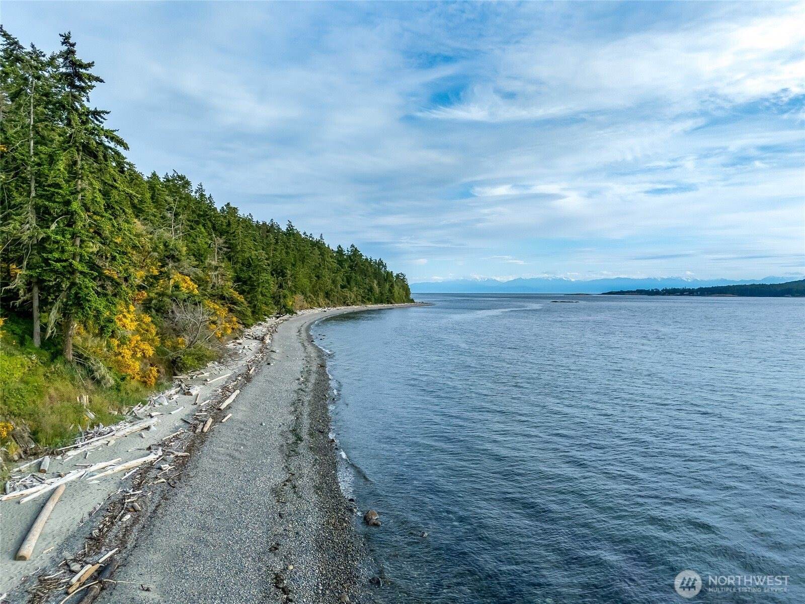 317 Eagles Roost Lane, Lopez Island, WA 98261