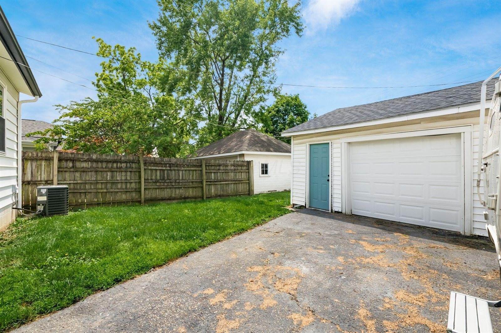 155 Guernsey Avenue, Columbus, OH 43204