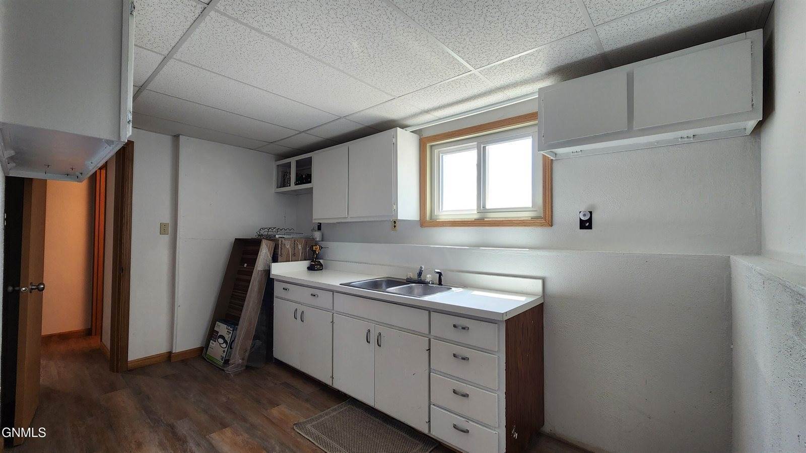 227 Lake Street, Mandan, ND 58554