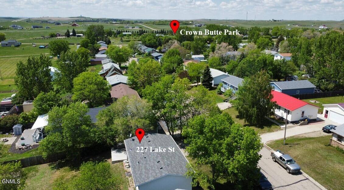 227 Lake Street, Mandan, ND 58554