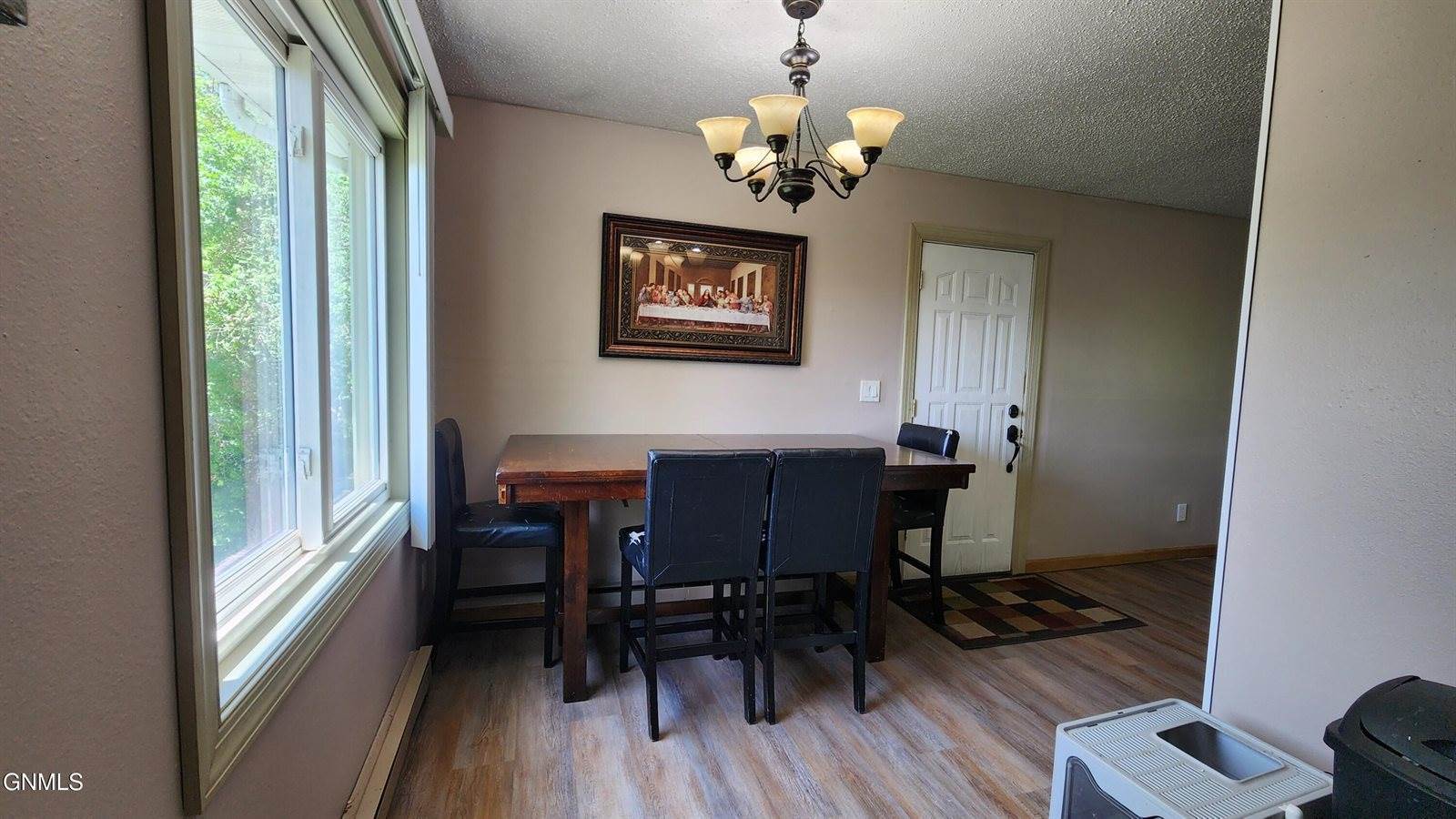 227 Lake Street, Mandan, ND 58554