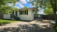 227 Lake Street, Mandan, ND 58554