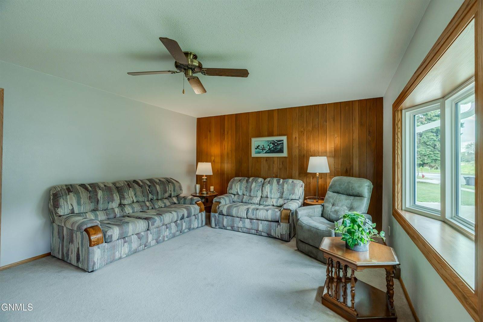 1713 Marian Drive, Bismarck, ND 58501