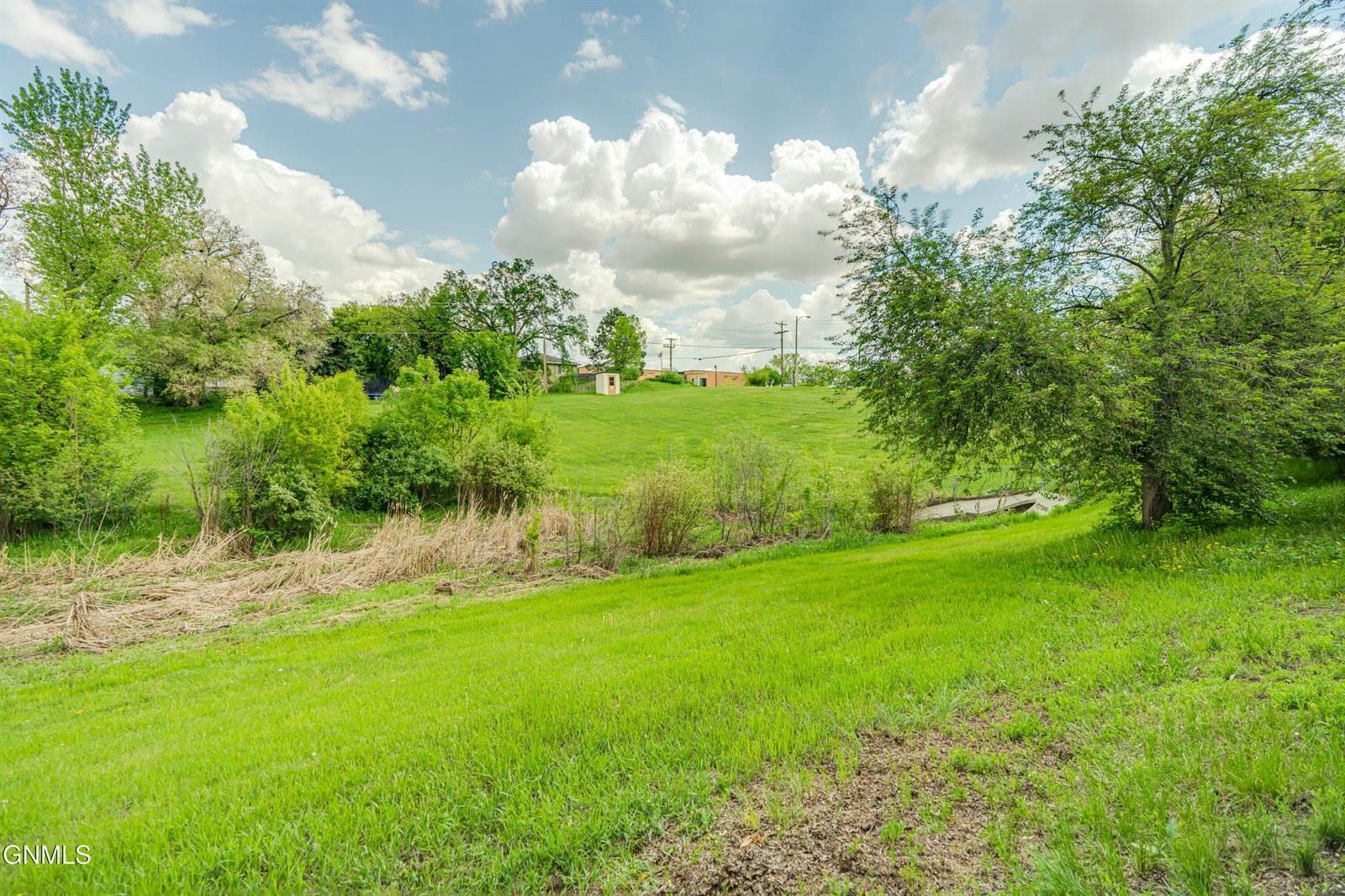 1713 Marian Drive, Bismarck, ND 58501