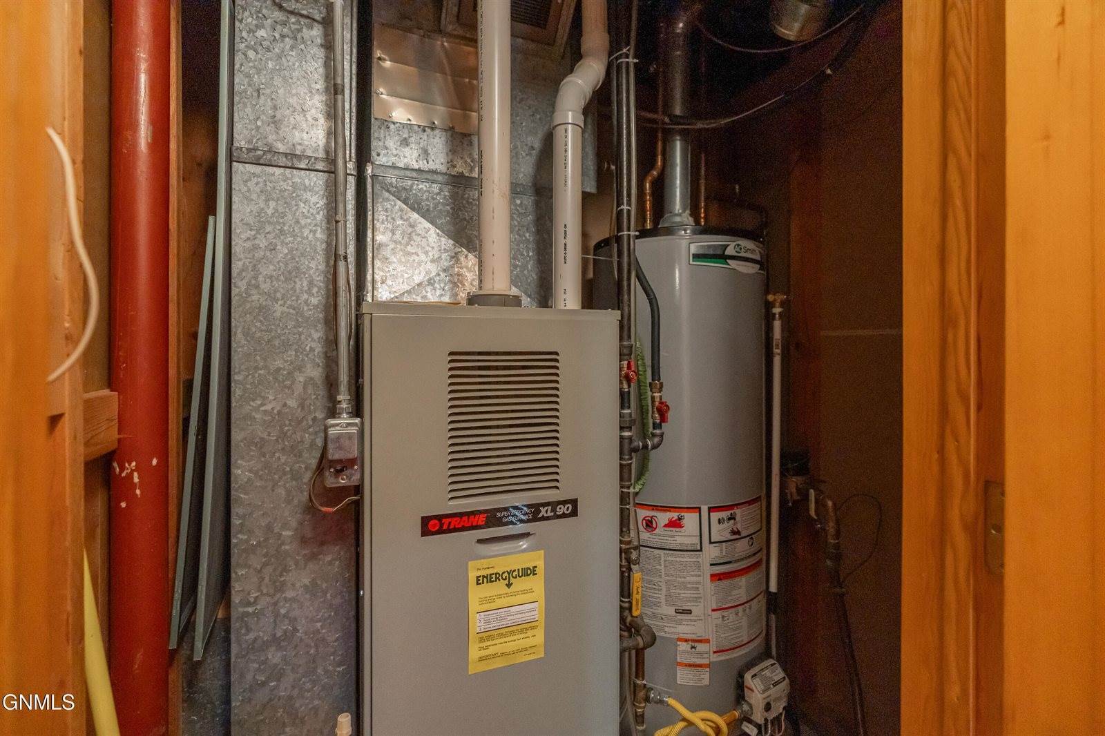 1713 Marian Drive, Bismarck, ND 58501