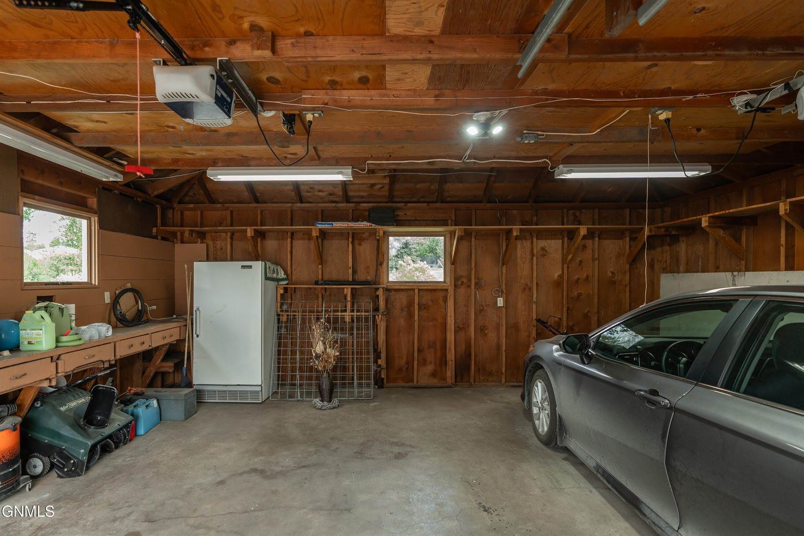 1713 Marian Drive, Bismarck, ND 58501