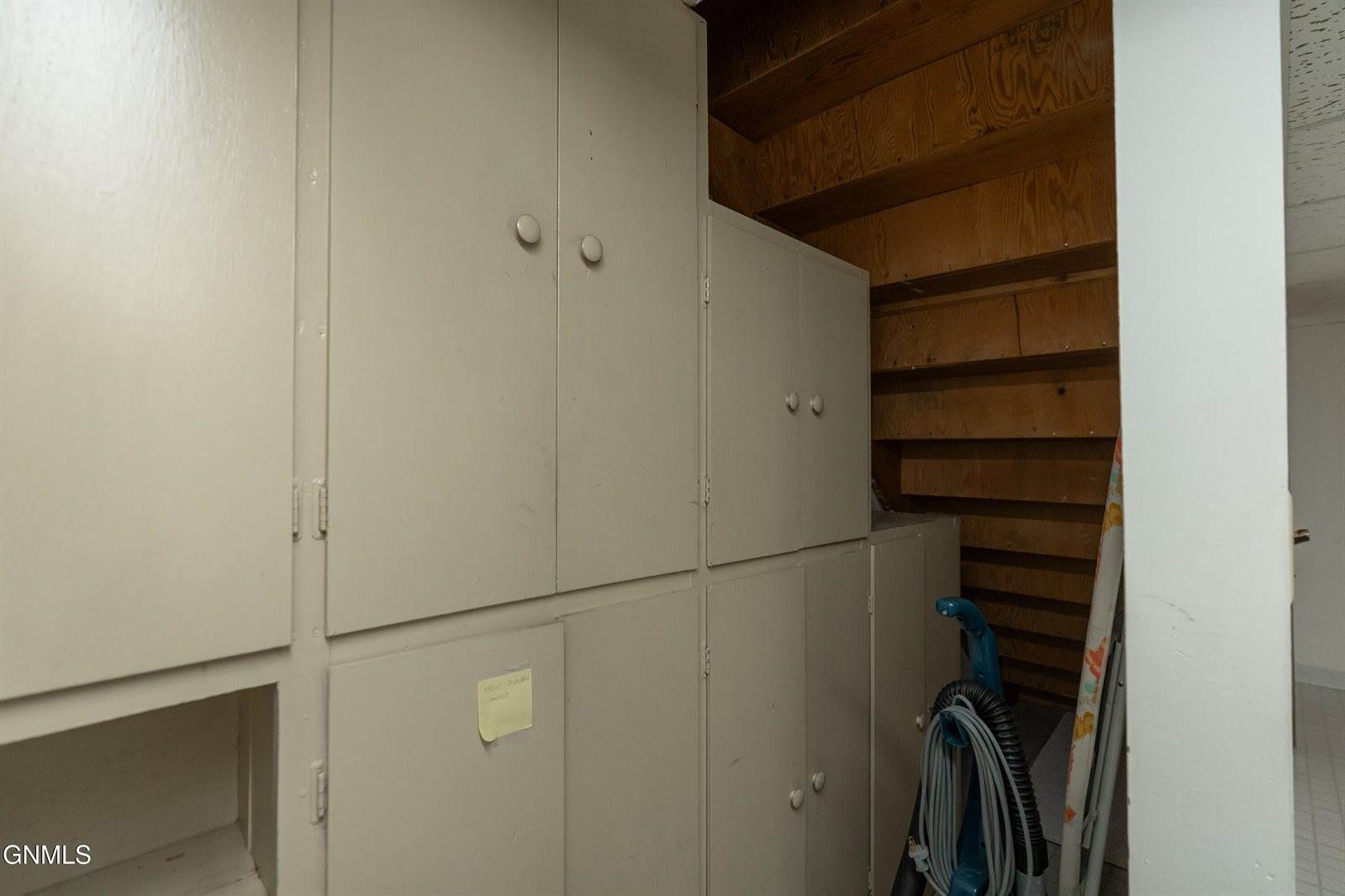 1713 Marian Drive, Bismarck, ND 58501