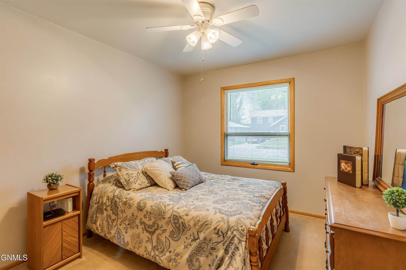 1713 Marian Drive, Bismarck, ND 58501