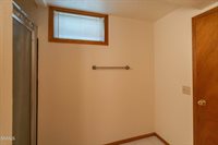 1713 Marian Drive, Bismarck, ND 58501