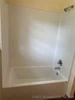 305 North 10th Street, Hartshorne, OK 74547