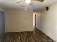 305 North 10th Street, Hartshorne, OK 74547