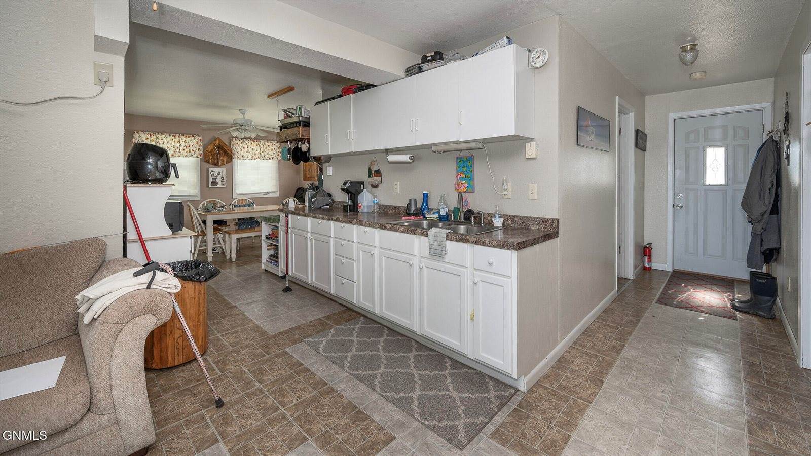 993 Lakeview Street, Dawson, ND 58428