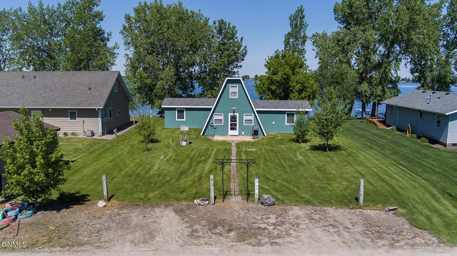 993 Lakeview Street, Dawson, ND 58428