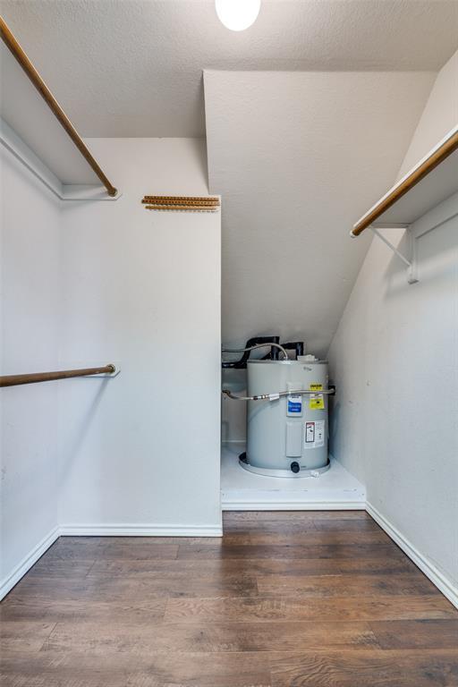 1112 Forest Creek Street, Benbrook, TX 76126