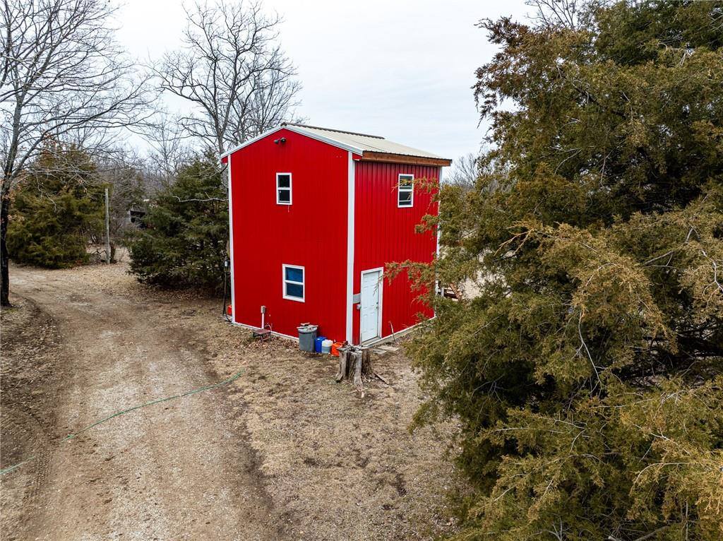 511 North 50th Street, Walnut, KS 66780