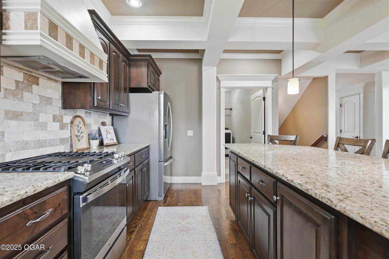 3002 Sunset Drive, Joplin, MO 64804