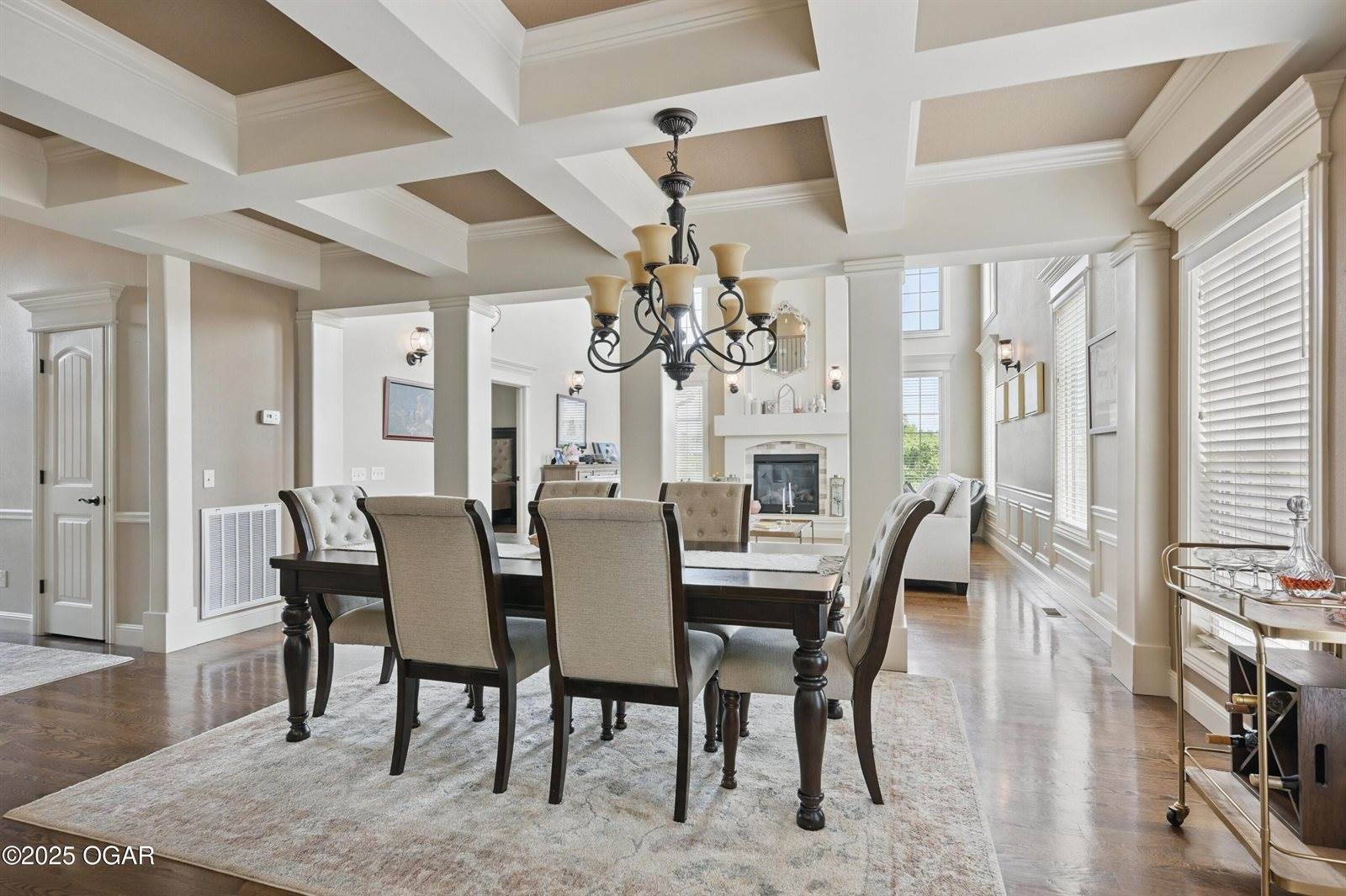 3002 Sunset Drive, Joplin, MO 64804