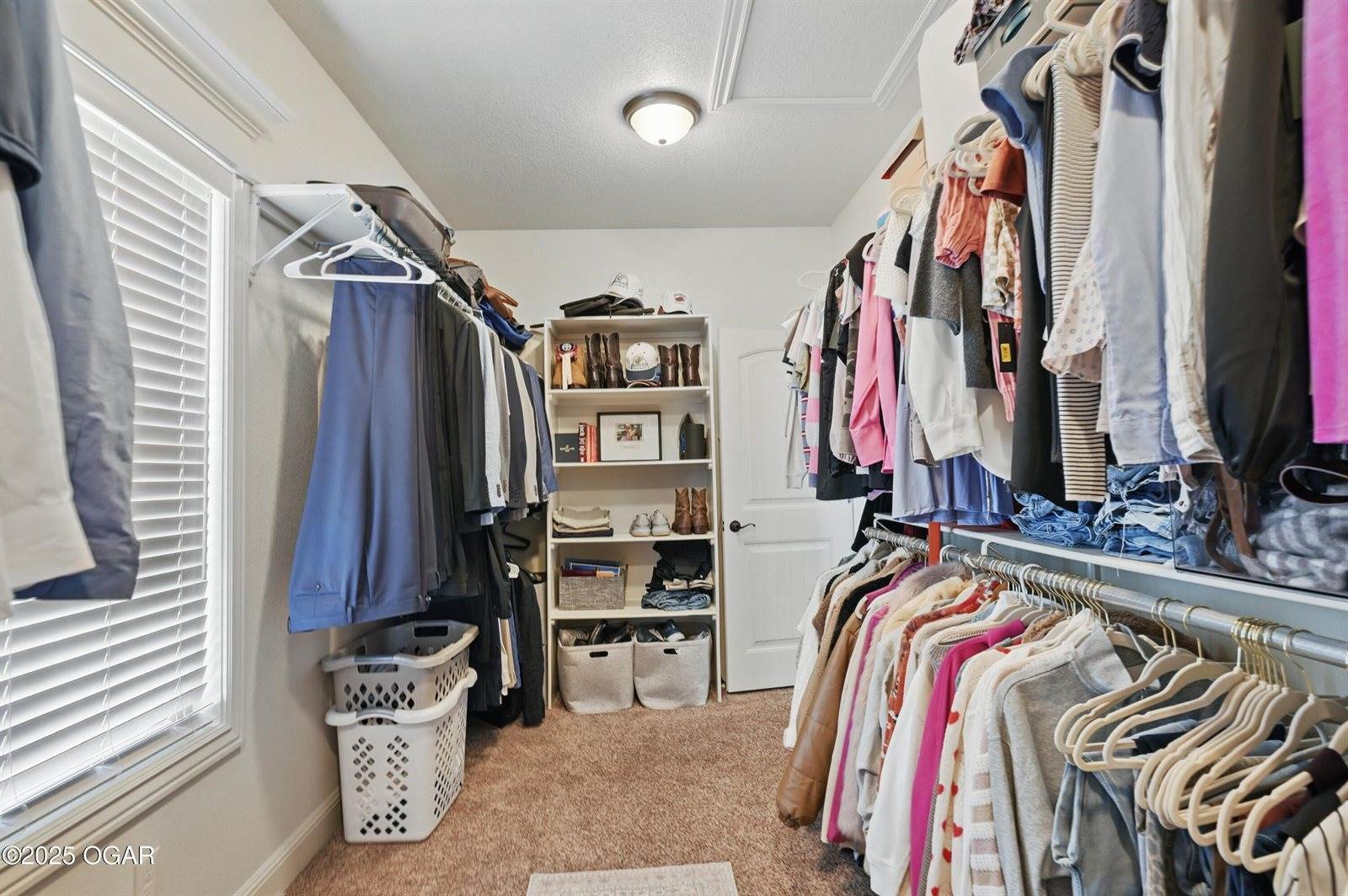 3002 Sunset Drive, Joplin, MO 64804