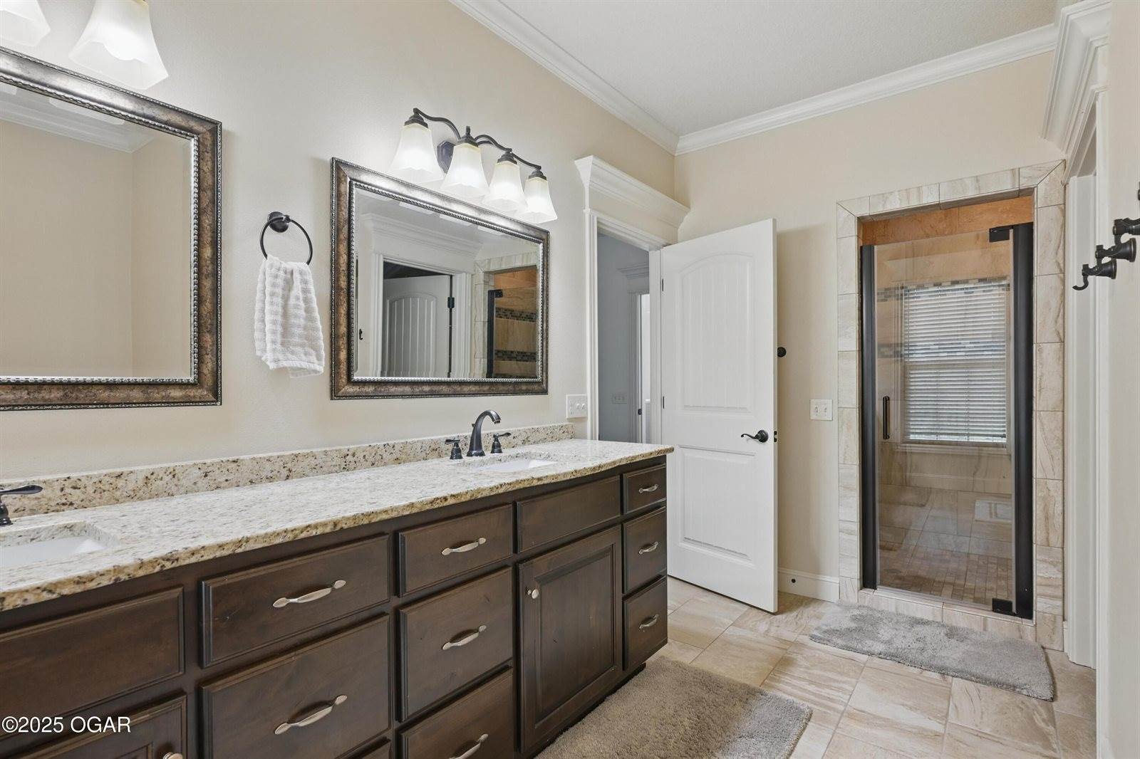 3002 Sunset Drive, Joplin, MO 64804