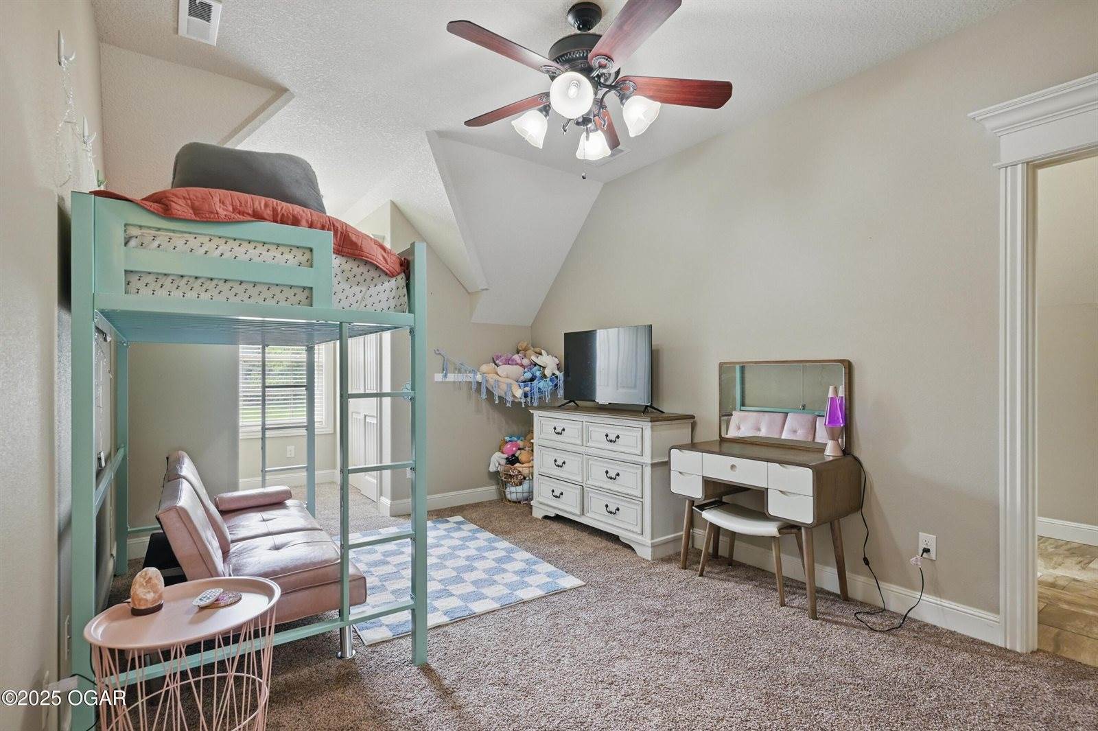 3002 Sunset Drive, Joplin, MO 64804