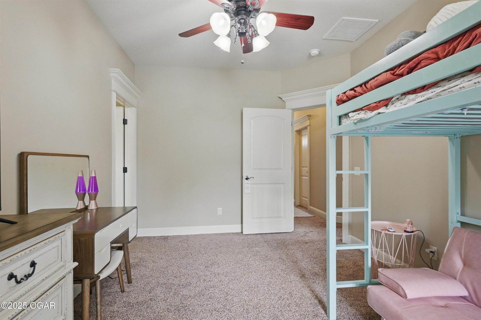 3002 Sunset Drive, Joplin, MO 64804