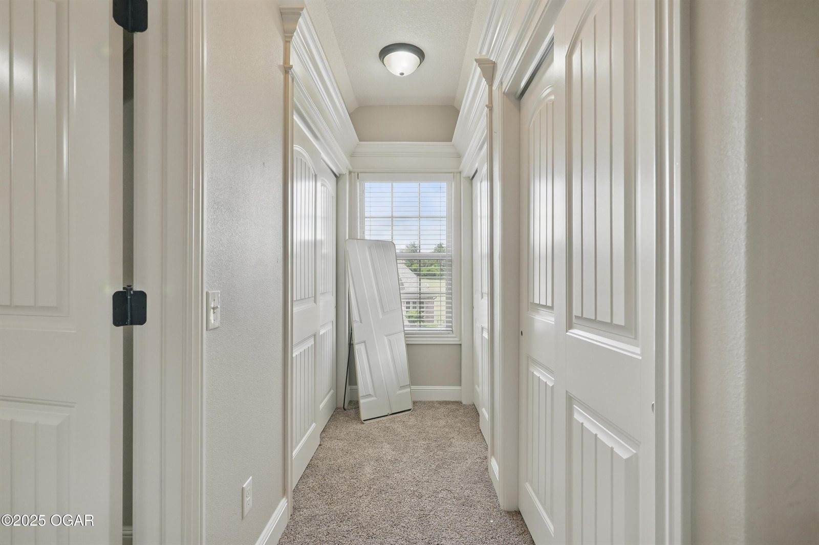 3002 Sunset Drive, Joplin, MO 64804