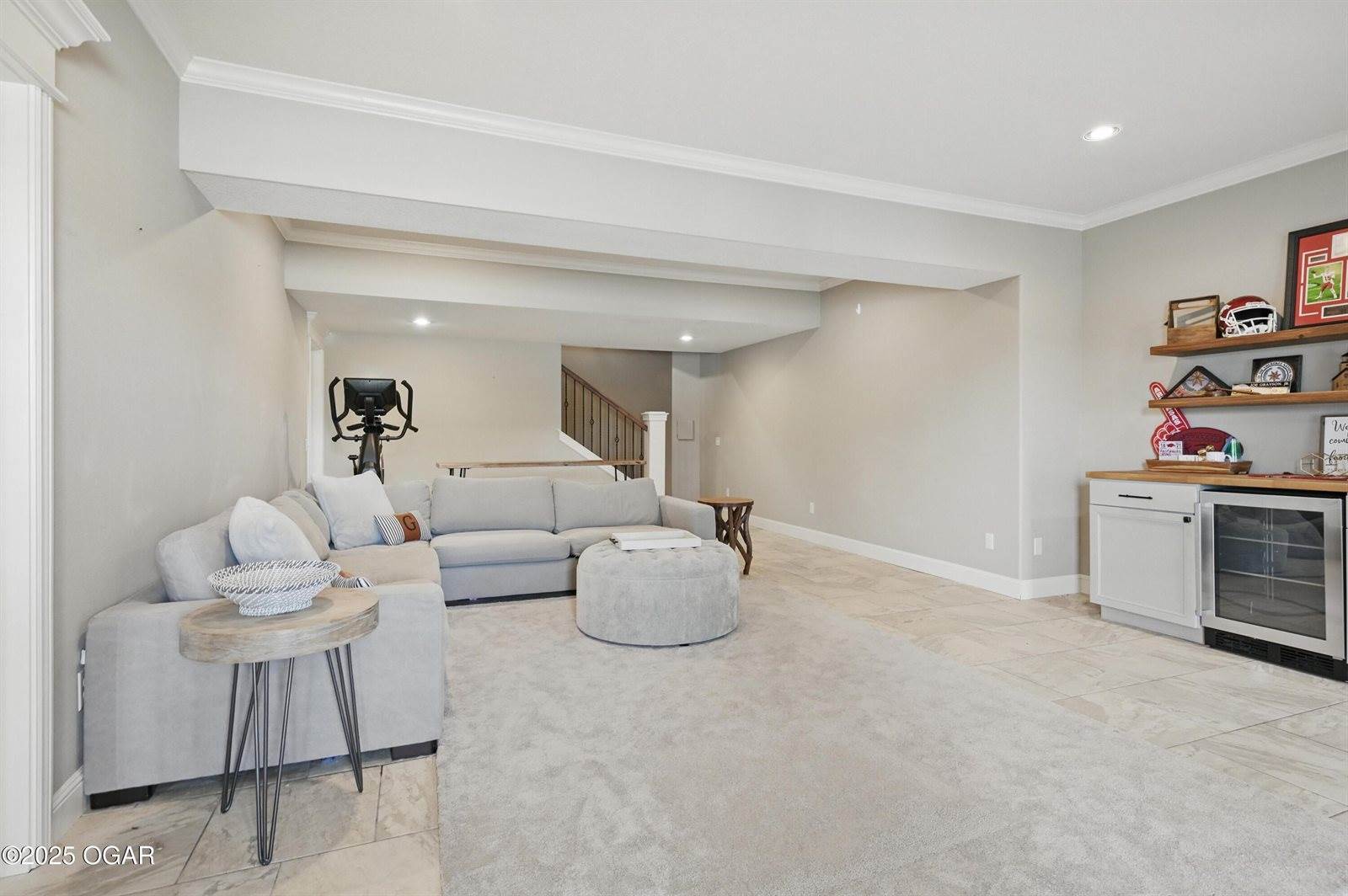 3002 Sunset Drive, Joplin, MO 64804