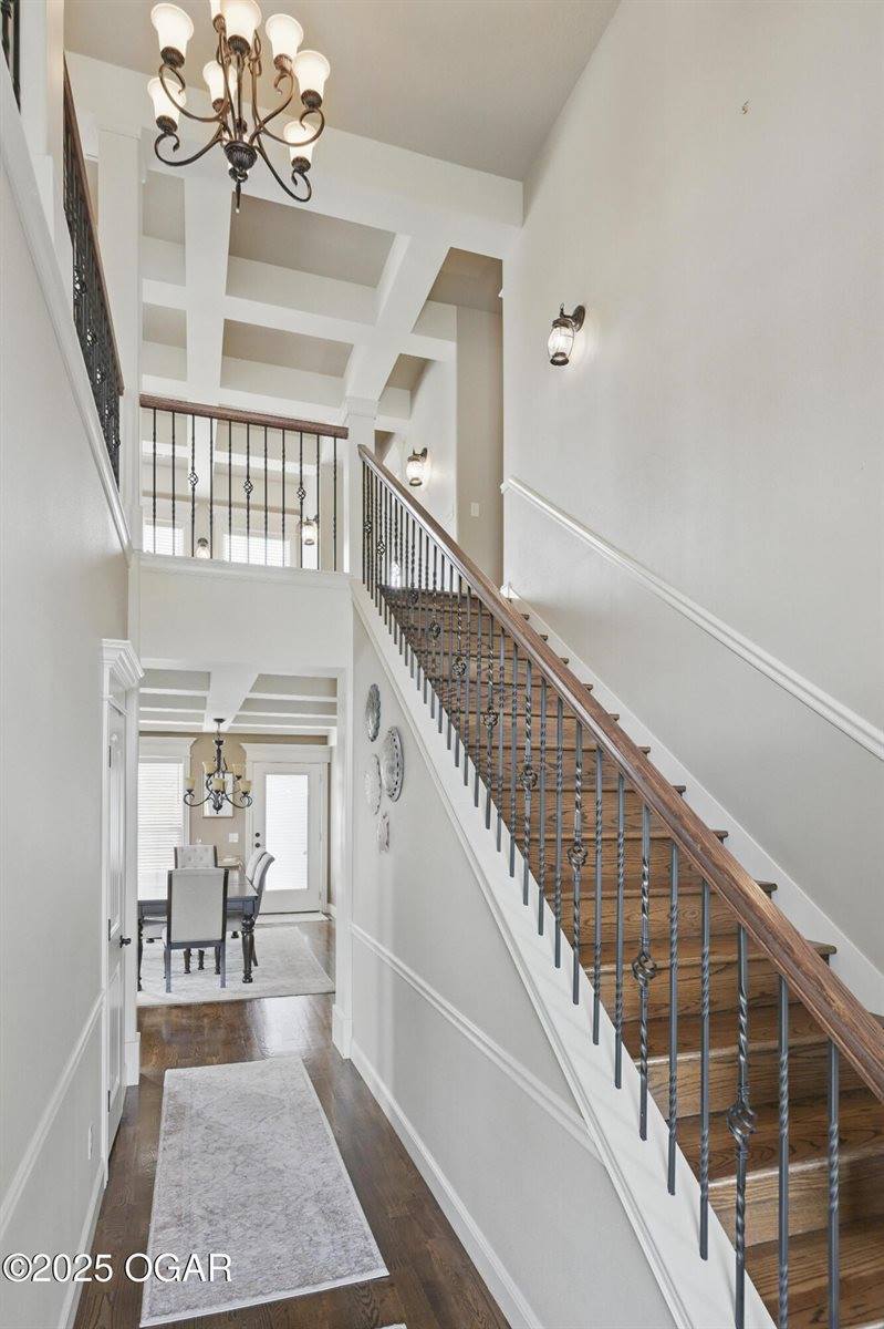 3002 Sunset Drive, Joplin, MO 64804