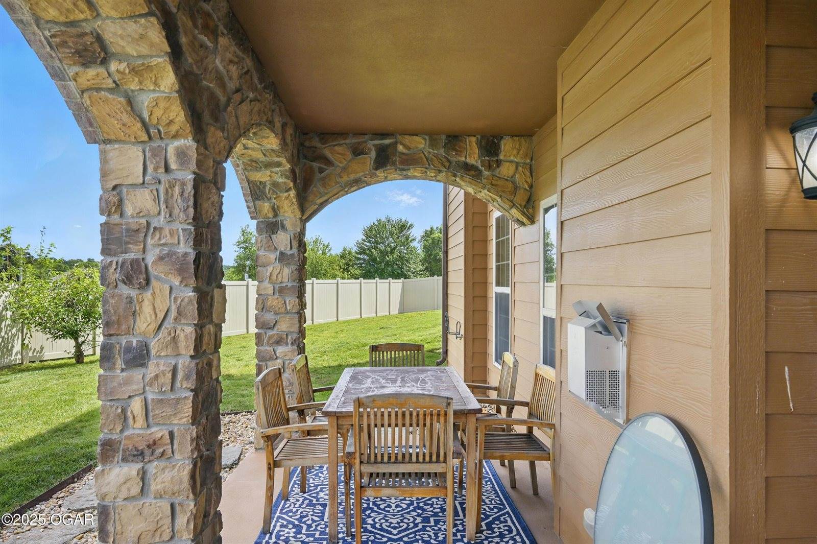 3002 Sunset Drive, Joplin, MO 64804