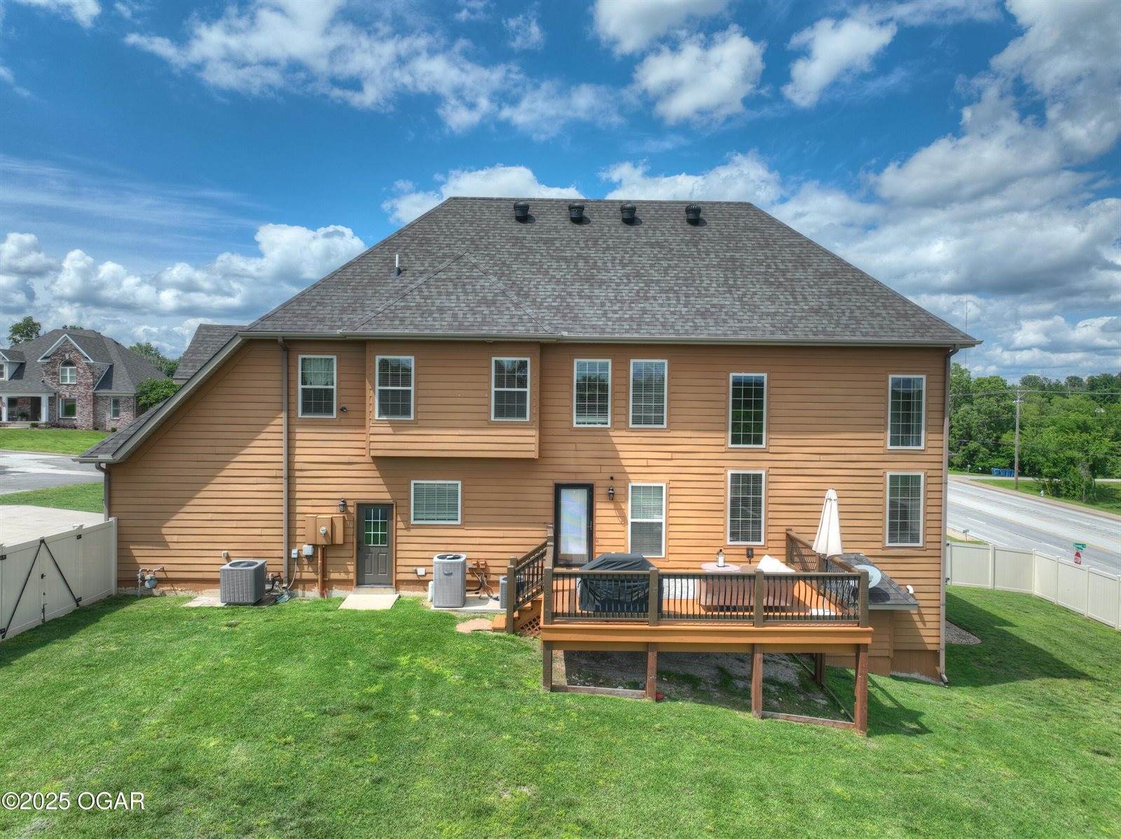 3002 Sunset Drive, Joplin, MO 64804