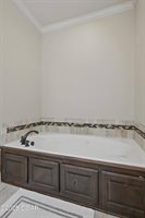 3002 Sunset Drive, Joplin, MO 64804