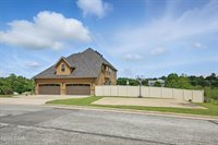 3002 Sunset Drive, Joplin, MO 64804