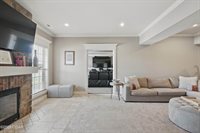 3002 Sunset Drive, Joplin, MO 64804