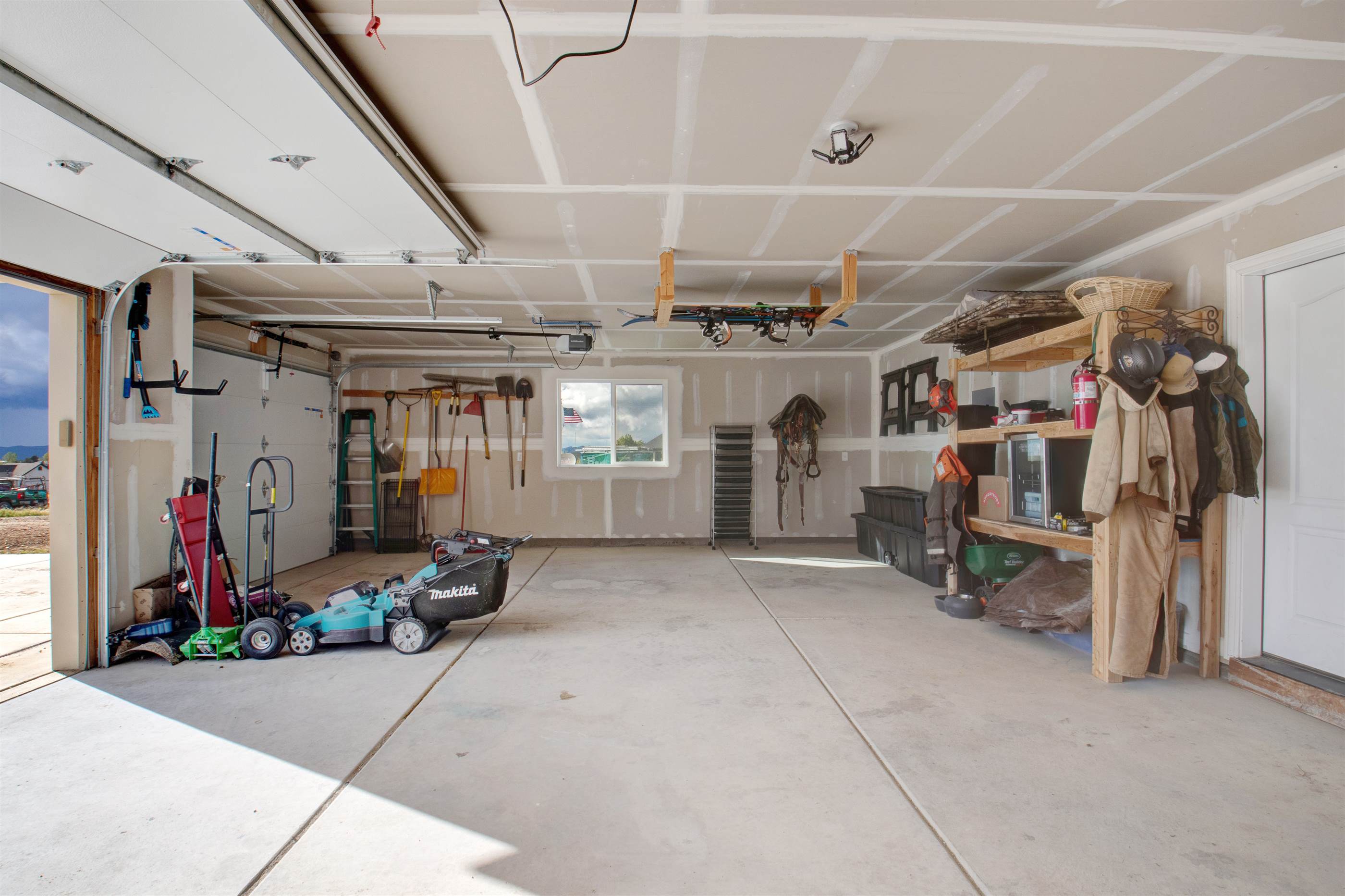 744 Aesop Drive, Spring Creek, NV 89815