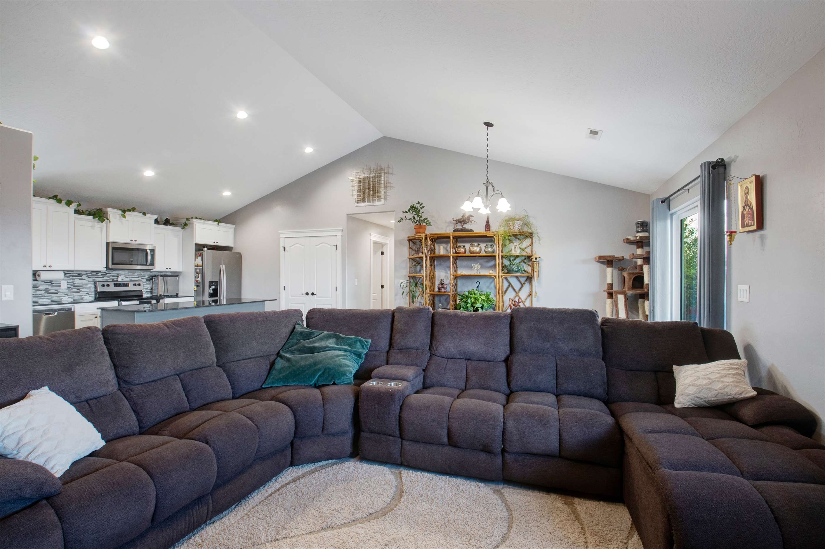 744 Aesop Drive, Spring Creek, NV 89815