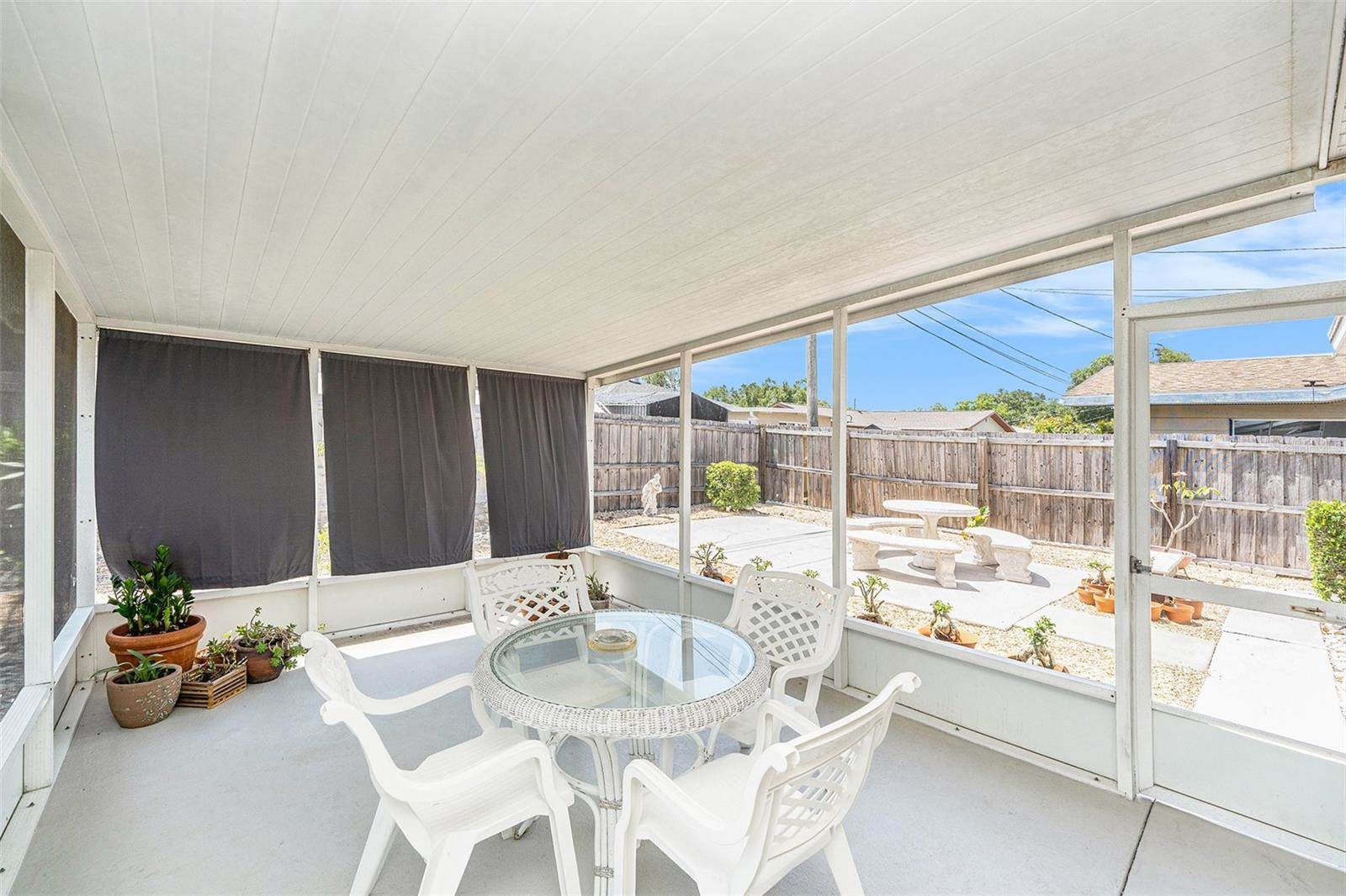 10400 112TH Way, Largo, FL 33778