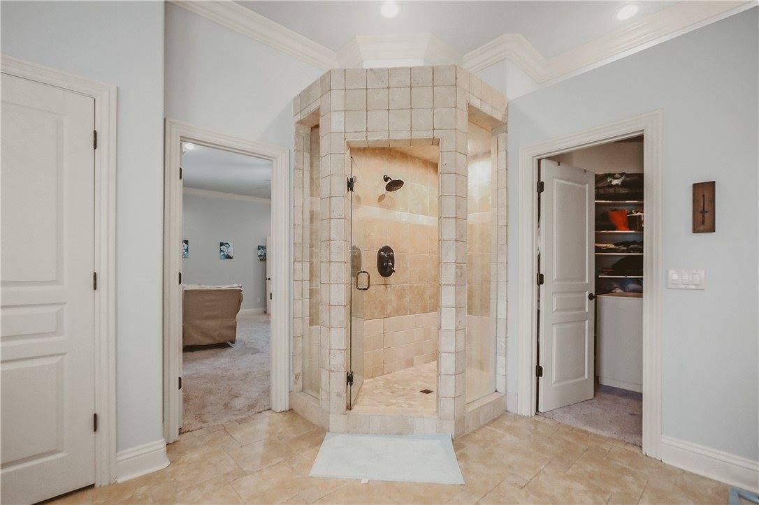 11136 West Stonebriar Drive, Bentonville, AR 72712