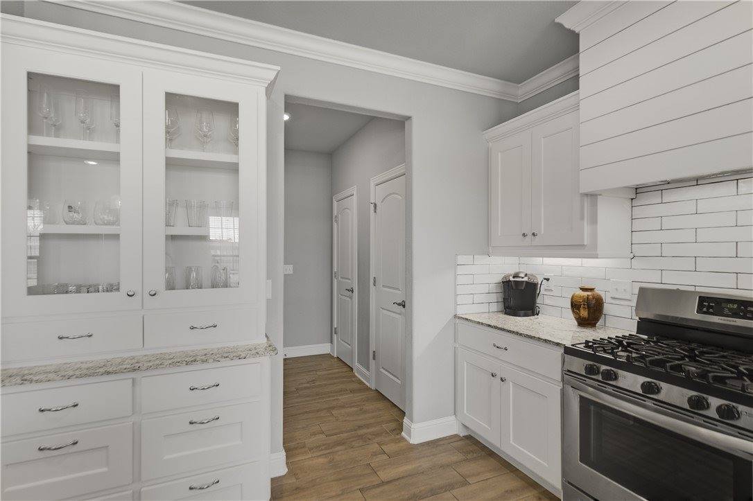 1610 North Skyline Loop, Centerton, AR 72719