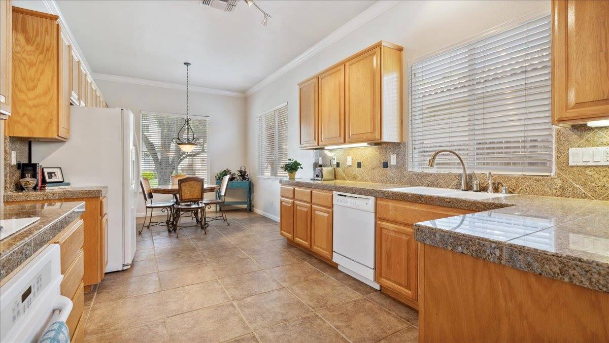 1929 San Esteban Circle, Roseville, CA 95747