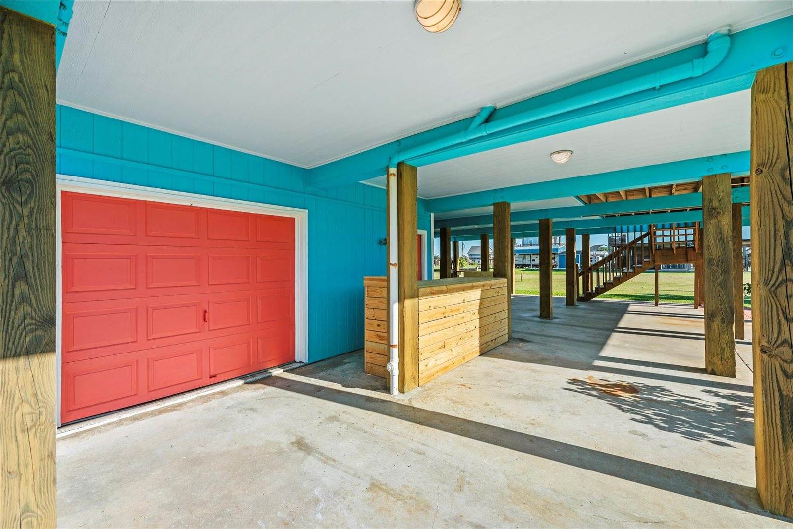 117 Verdia Drive, Crystal Beach, TX 77650