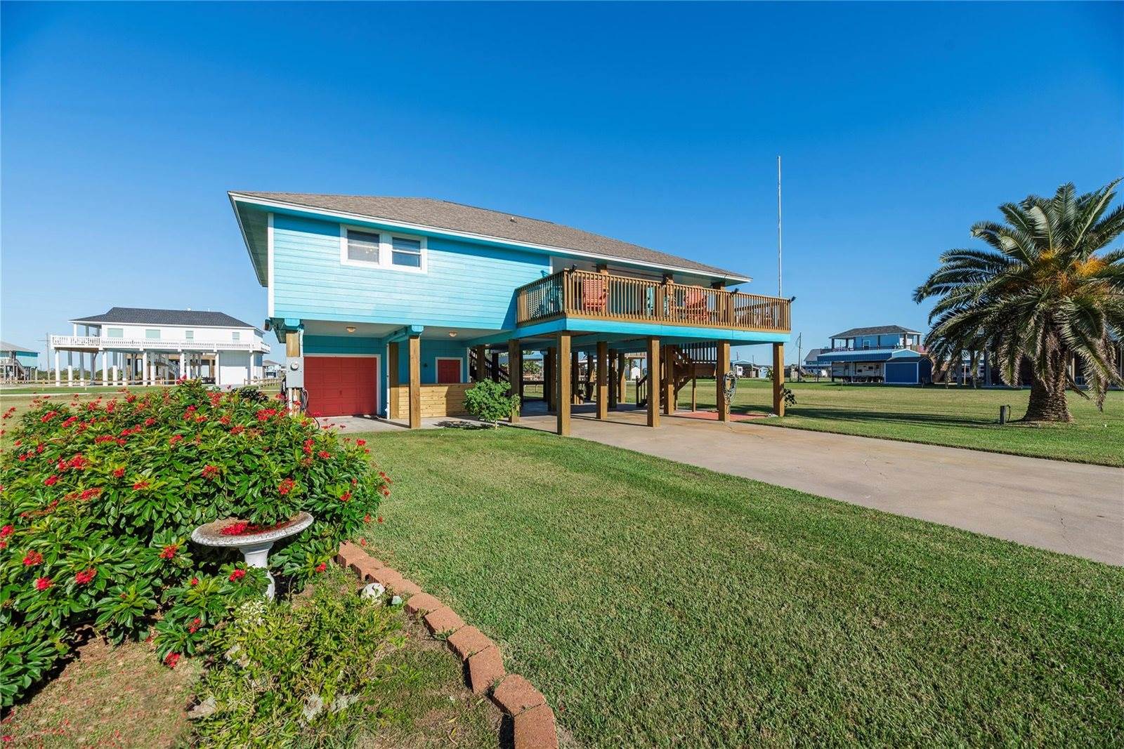 117 Verdia Drive, Crystal Beach, TX 77650