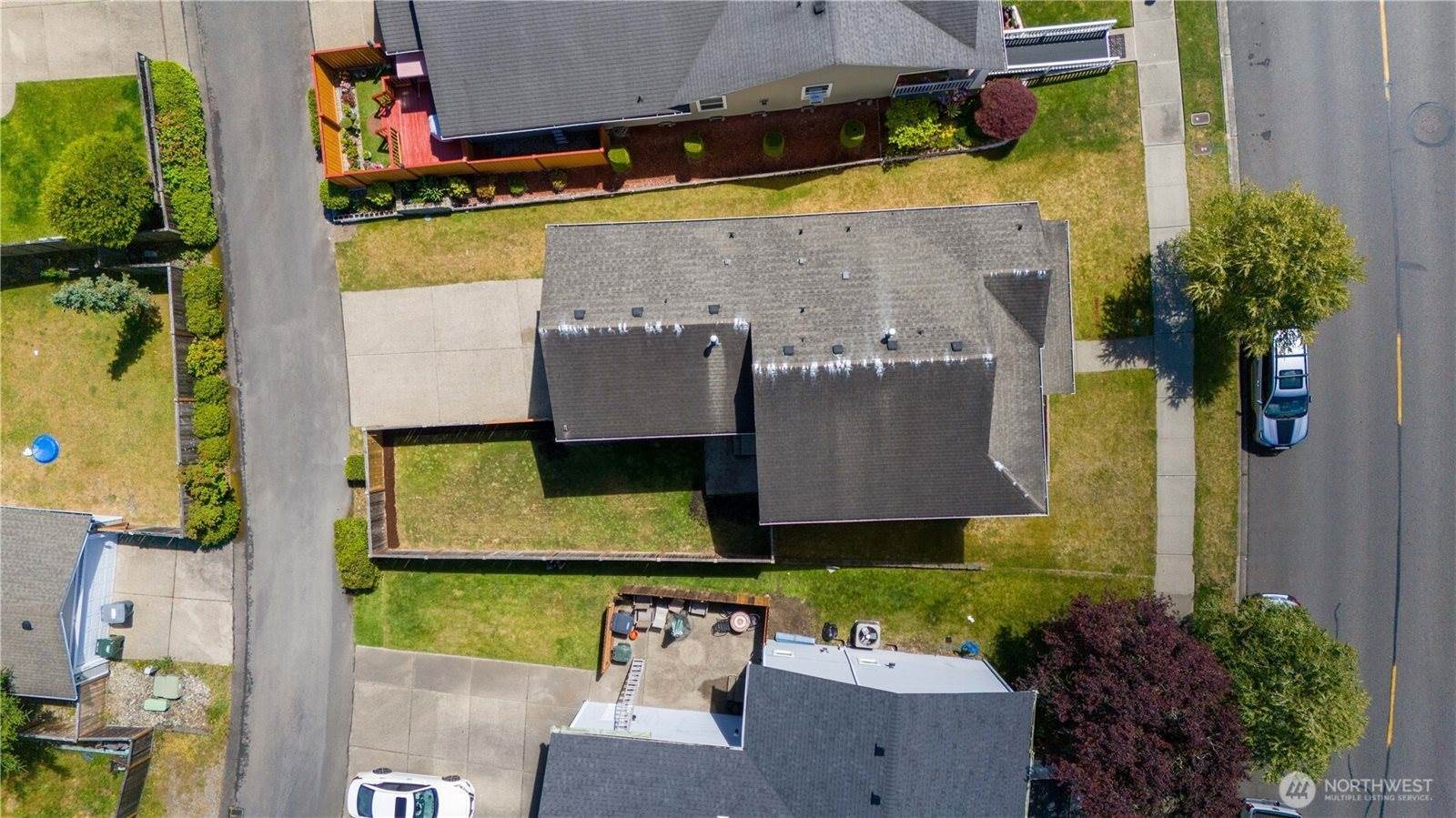 1860 Hoffman Hill Boulevard, Dupont, WA 98327