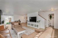 1860 Hoffman Hill Boulevard, Dupont, WA 98327