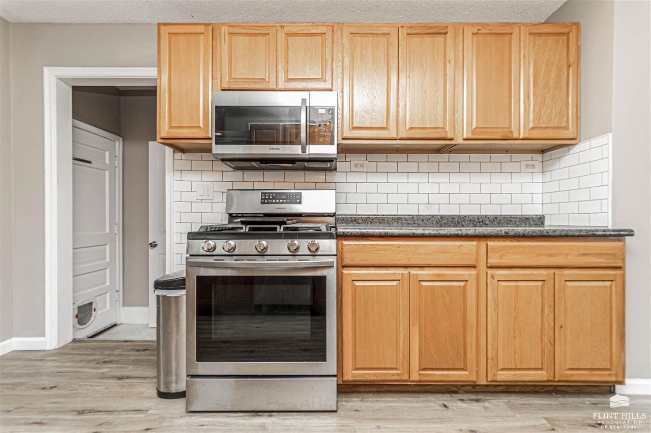 433 West Vine Street, Junction City, KS 66441